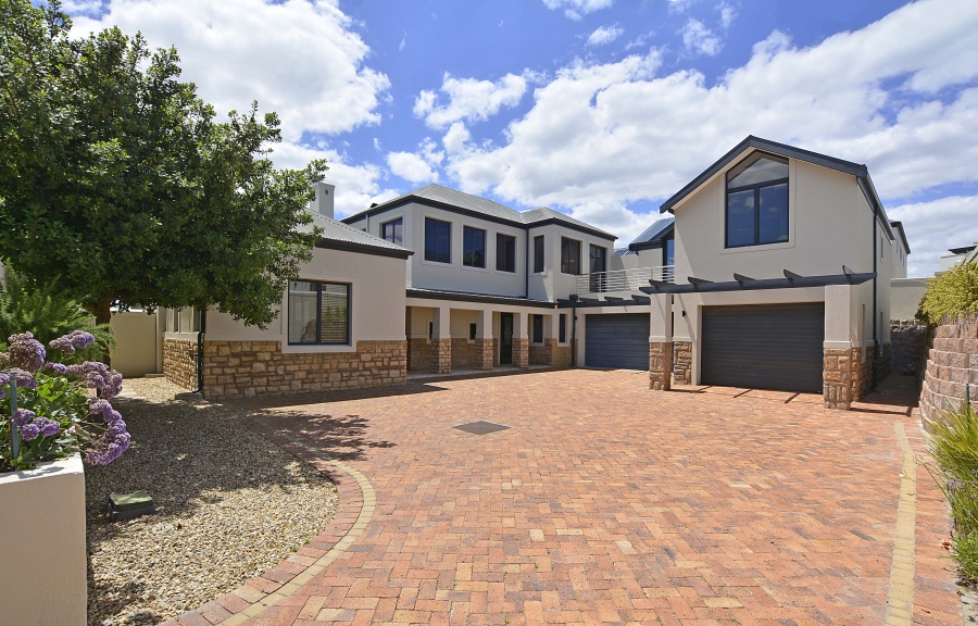 4 Bedroom Property for Sale in Atlantic Beach Golf Estate Western Cape